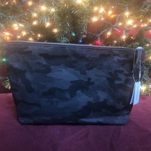 Quilted Koala Large Camo Makeup/Accessories Bag